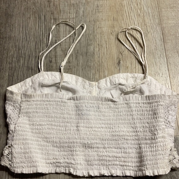 American Eagle Top - Picture 2 of 3